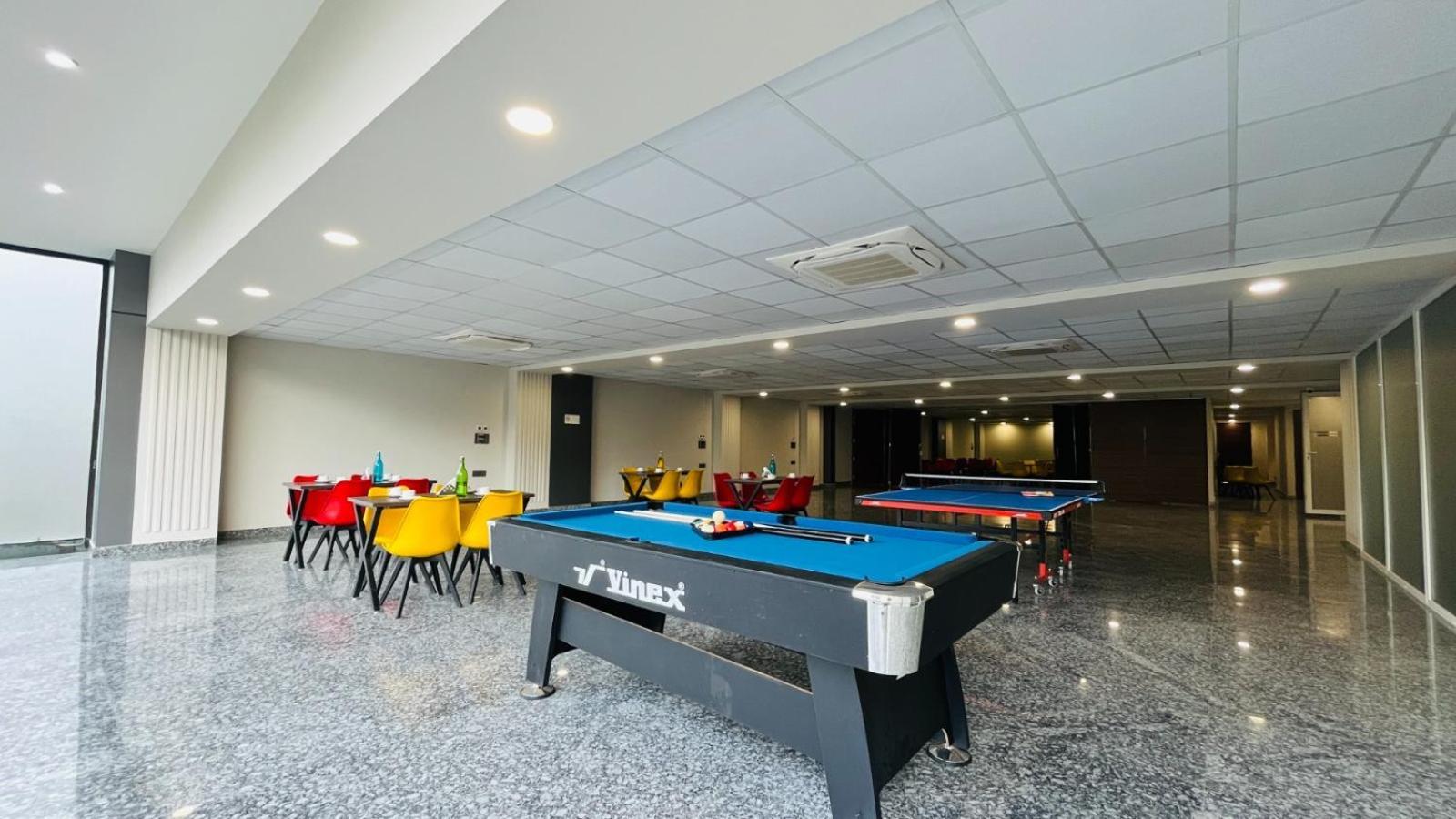 Zen Suites Gurgaon - Luxe Stays Collection Extérieur photo