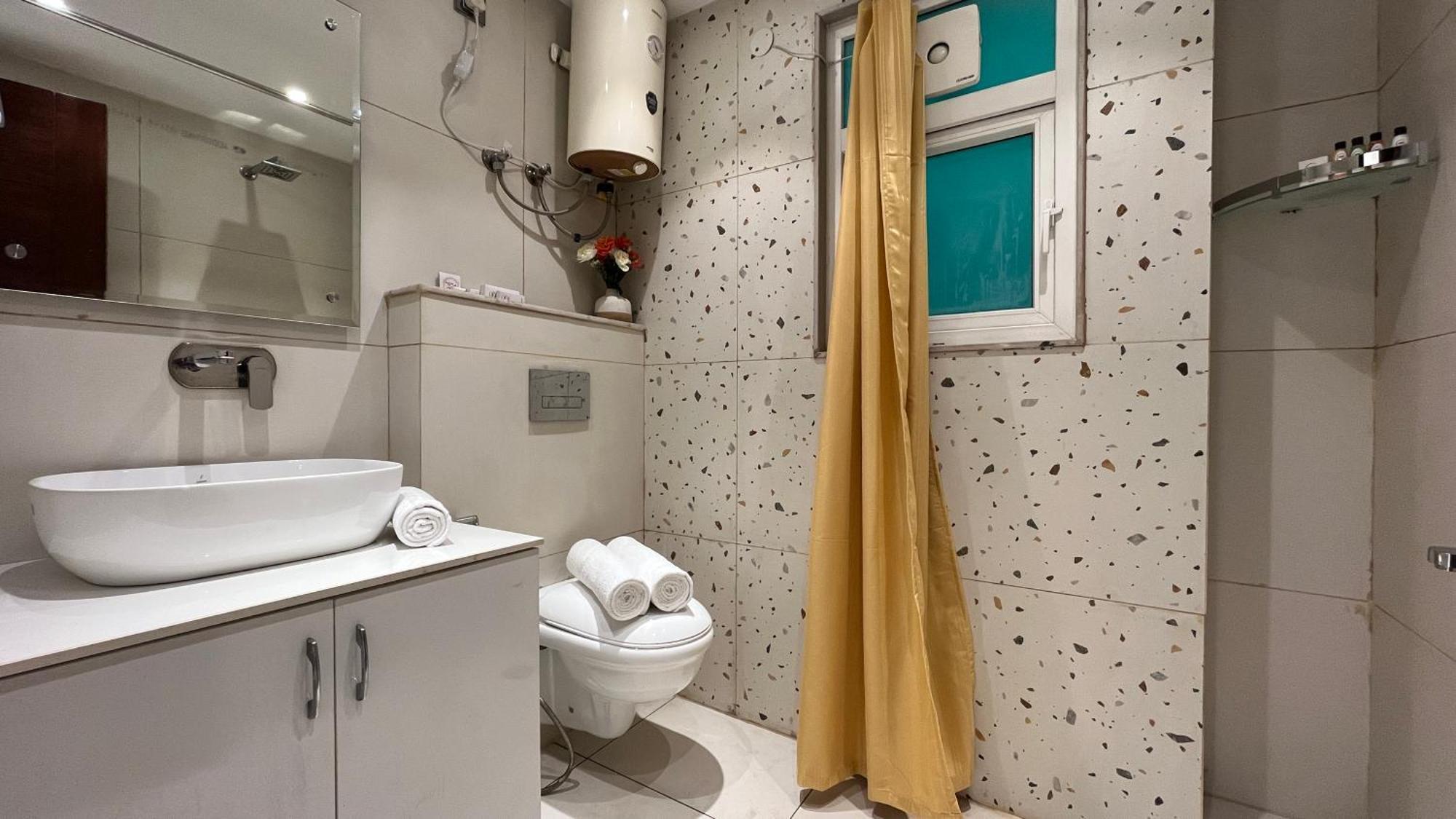 Zen Suites Gurgaon - Luxe Stays Collection Extérieur photo